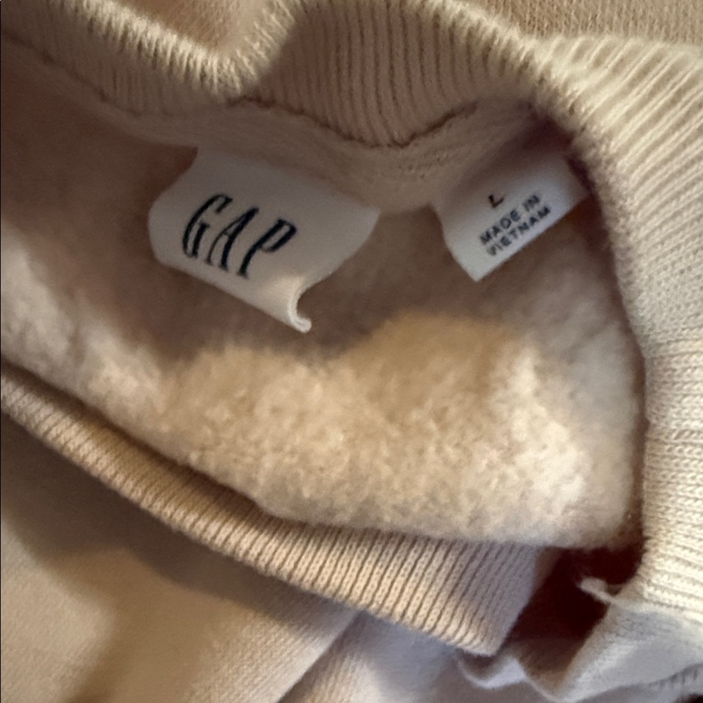 GAP Light Pink Sweatshirt with Sparkling Silver Logo - Picture 2 of 2